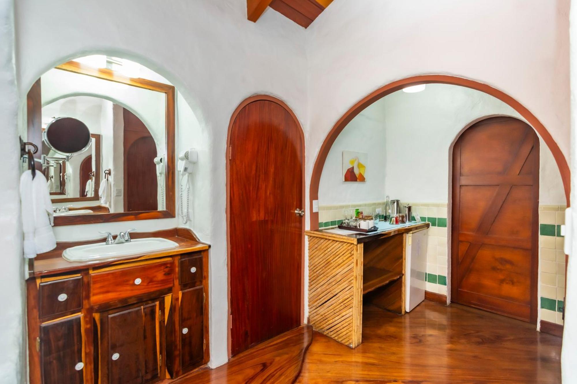 Finca Rosa Blanca Coffee Farm And Inn Ередия Екстериор снимка